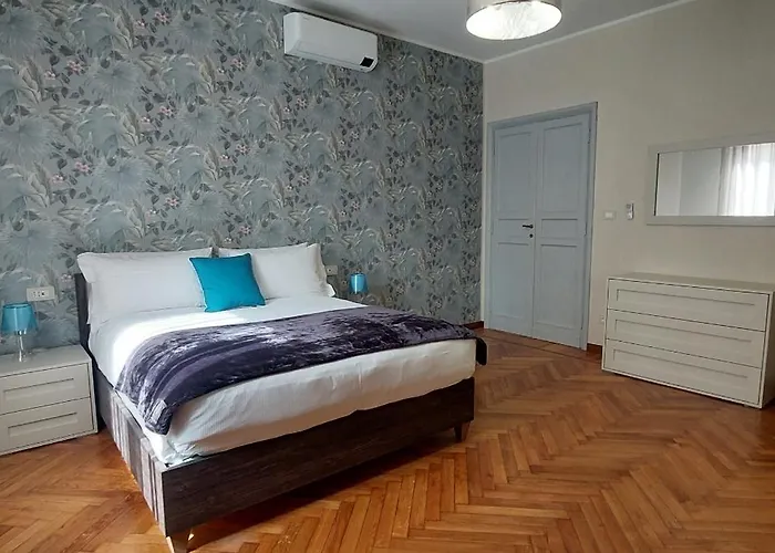 G&g One Station アパート フィレンツェ